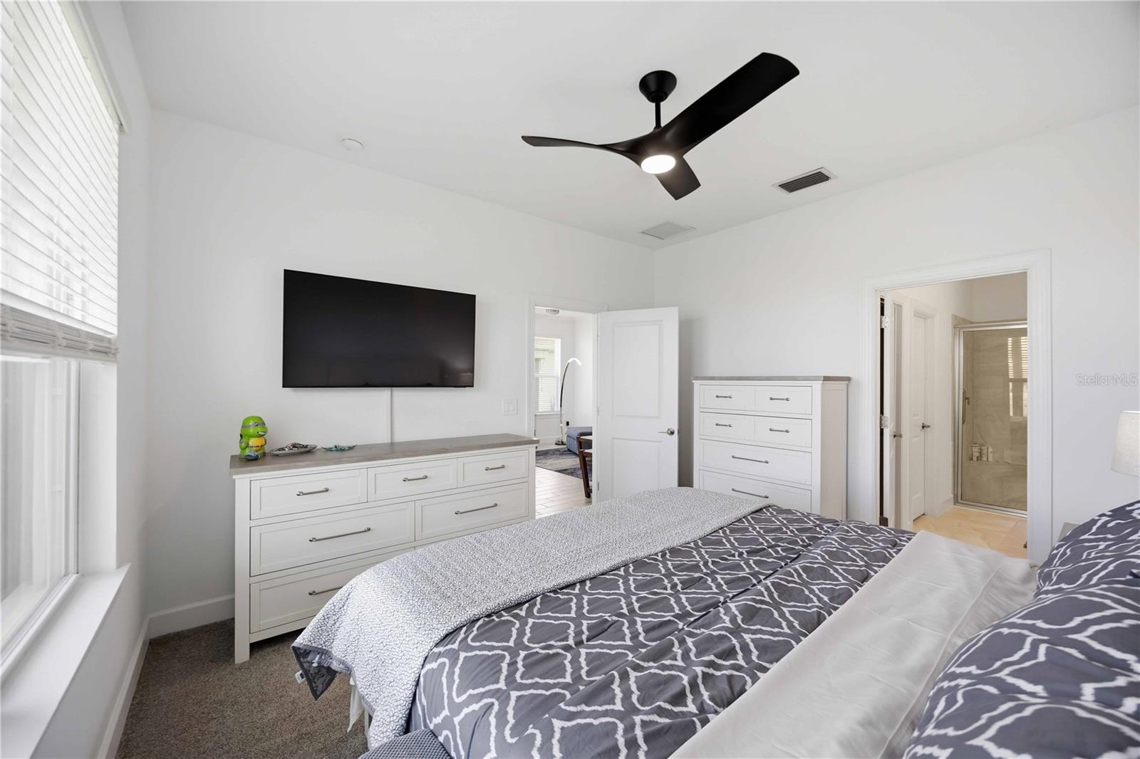 16075 Ivy Ridge Ct Property Photo 30