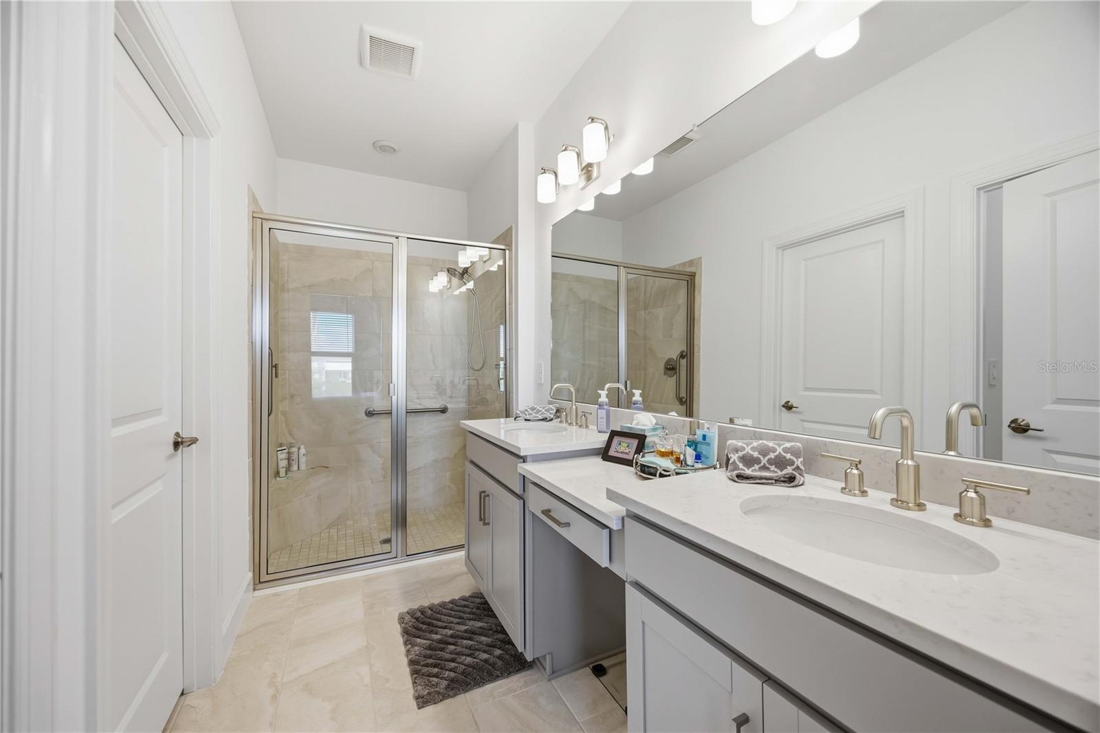 16075 Ivy Ridge Ct Property Photo 31