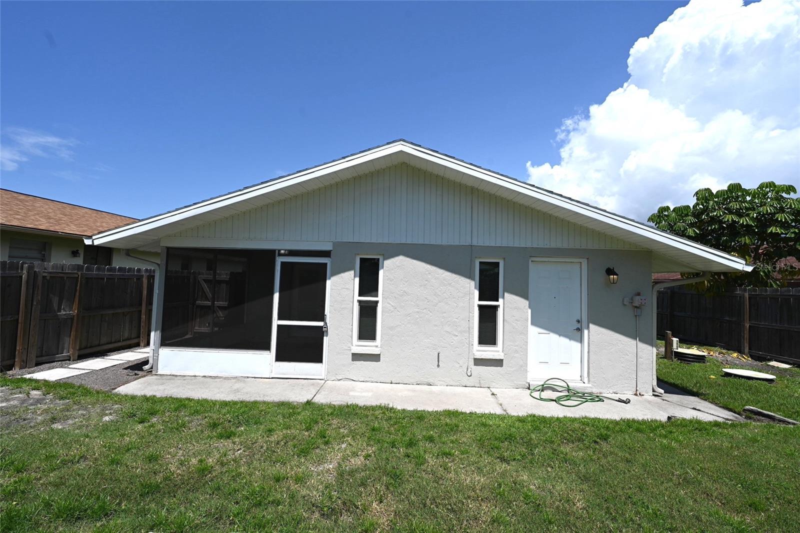 1922 Marcia St Property Photo 2