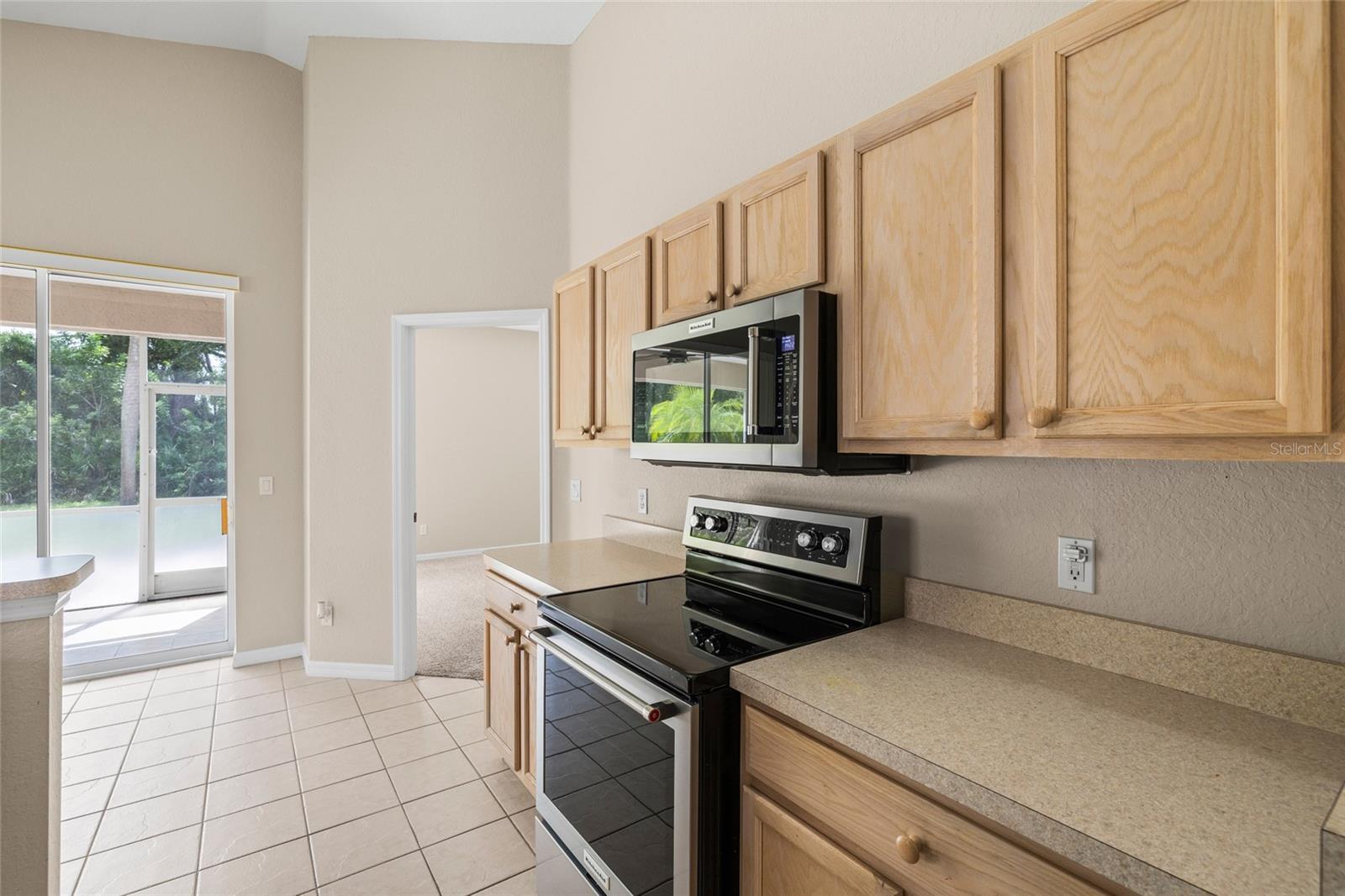 1436 Hedgewood Cir Property Photo 6