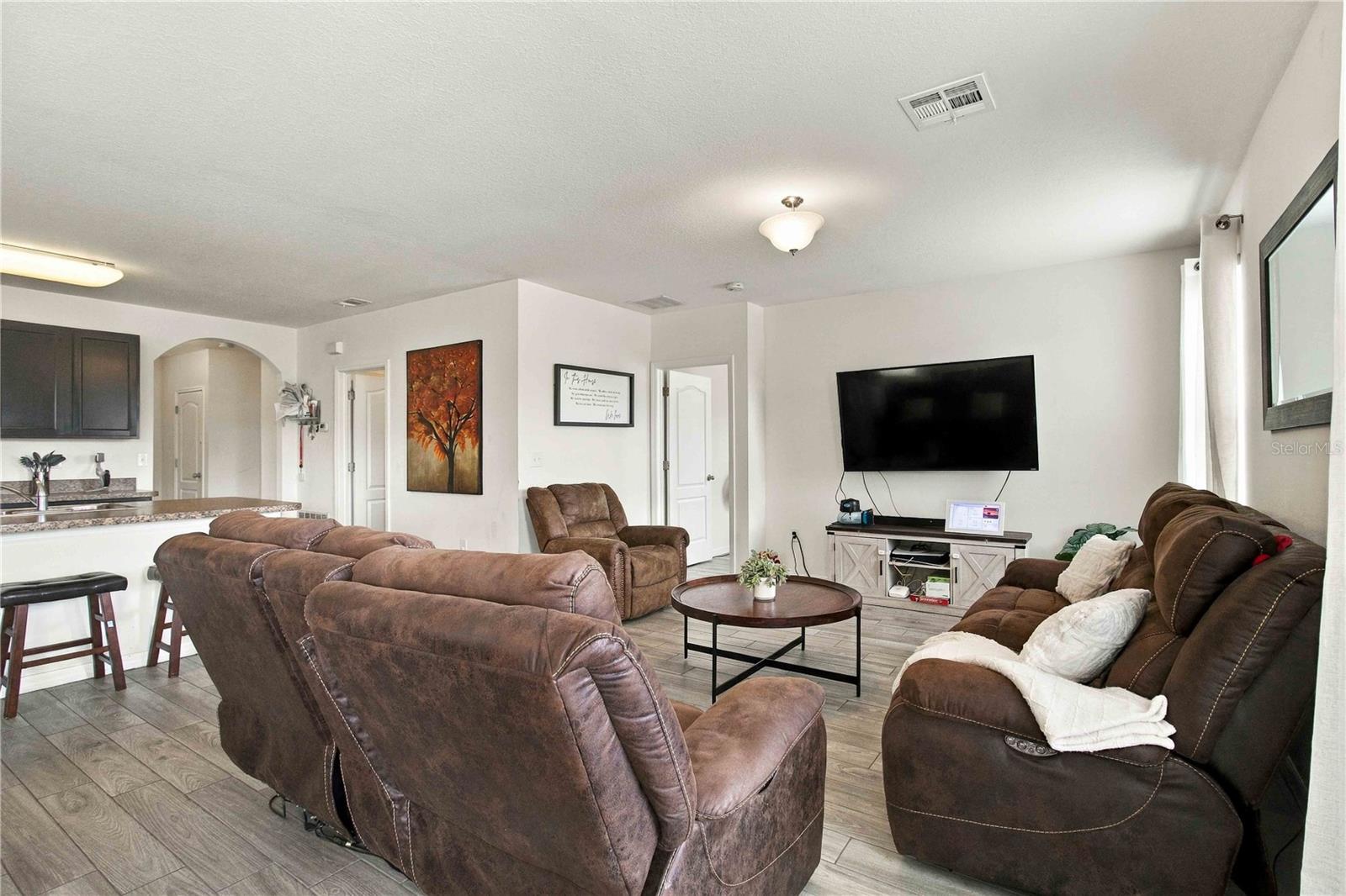 15630 Rose Grove Dr Property Photo 7