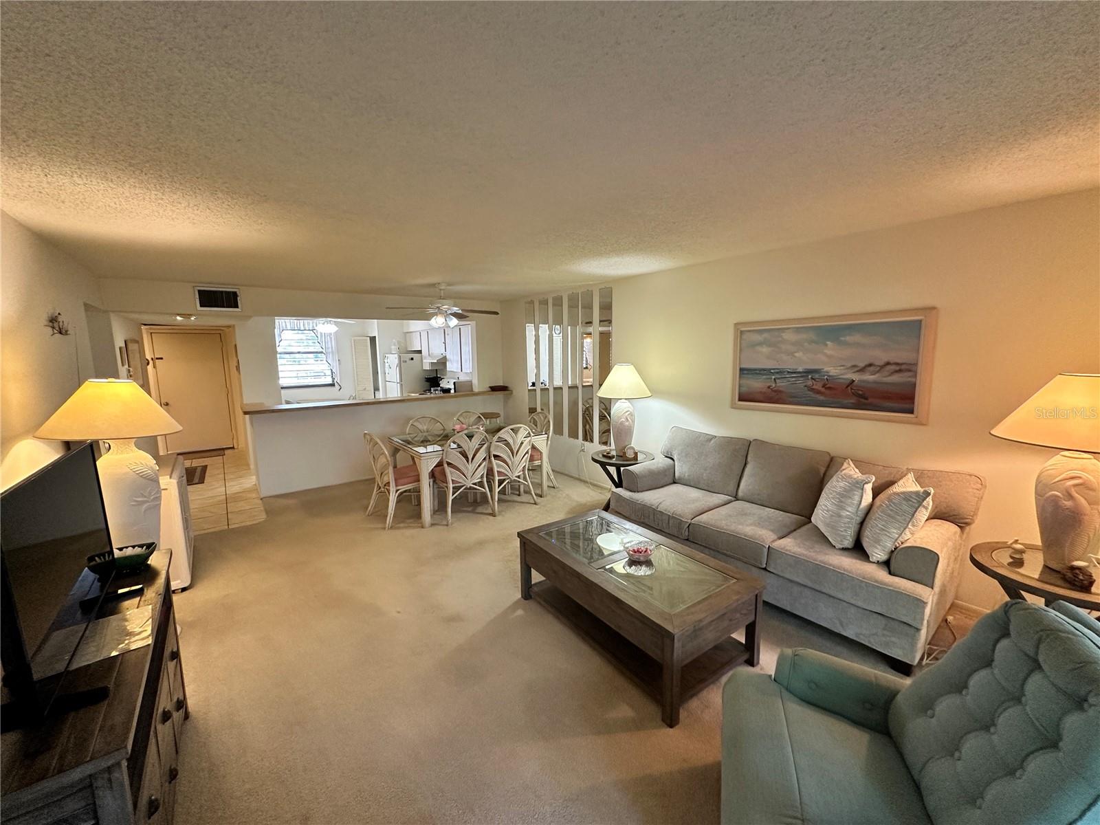 346 Springdale Dr W #346 Property Photo 11