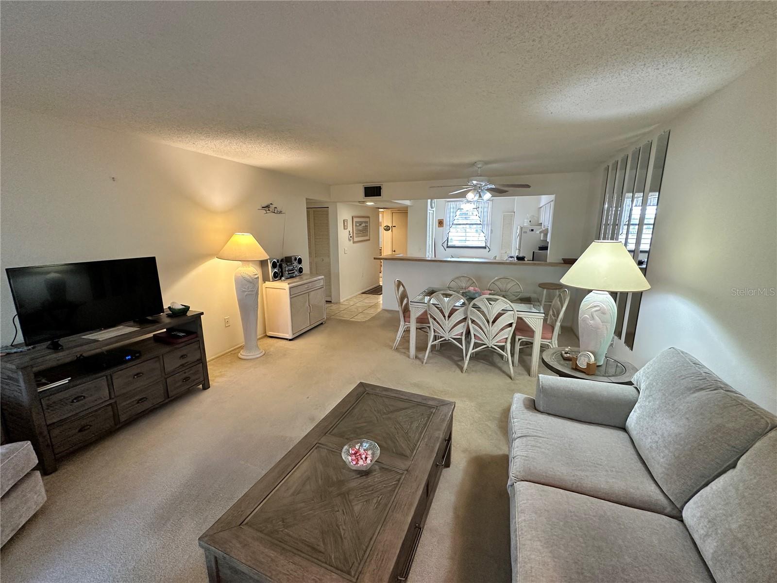 346 Springdale Dr W #346 Property Photo 12