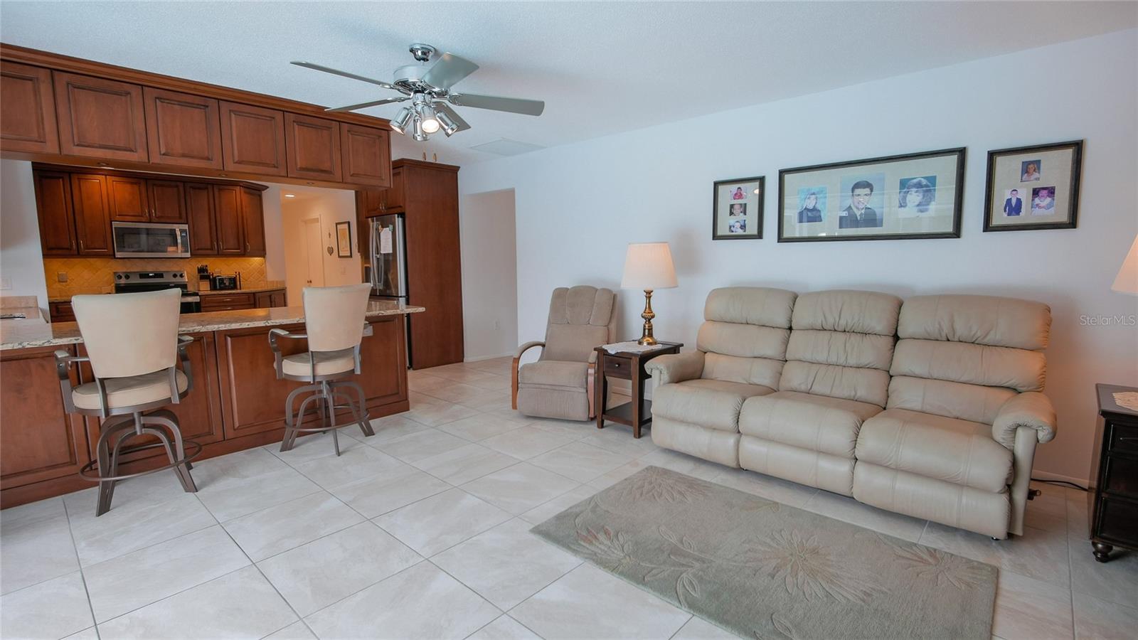 2421 47th St Property Photo 59