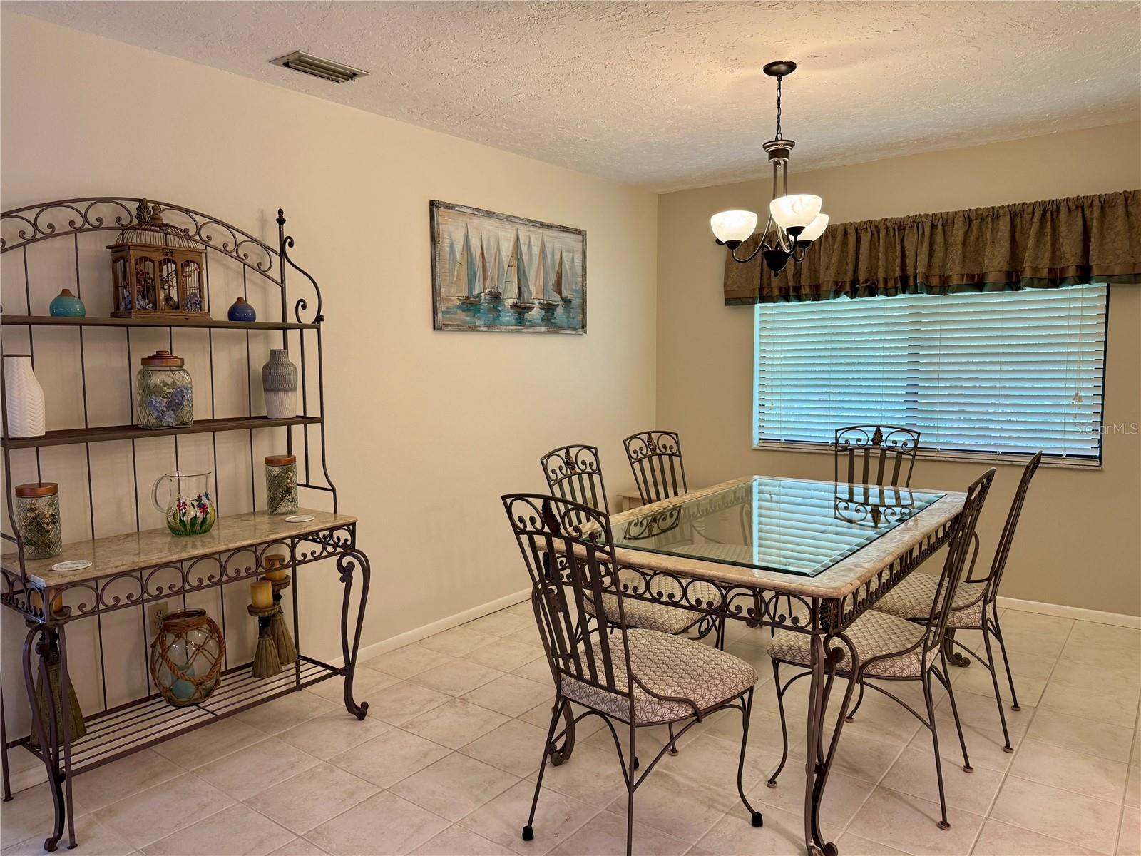 3450 Wood Owl Cir #284 Property Photo 13