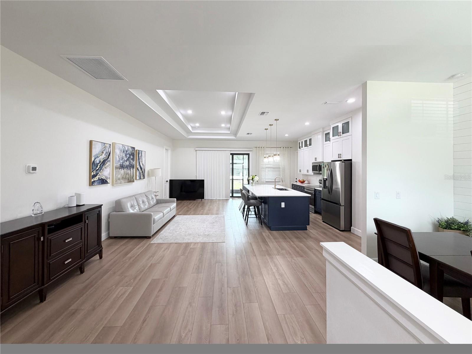 17204 Bonnie Ave Property Photo 3