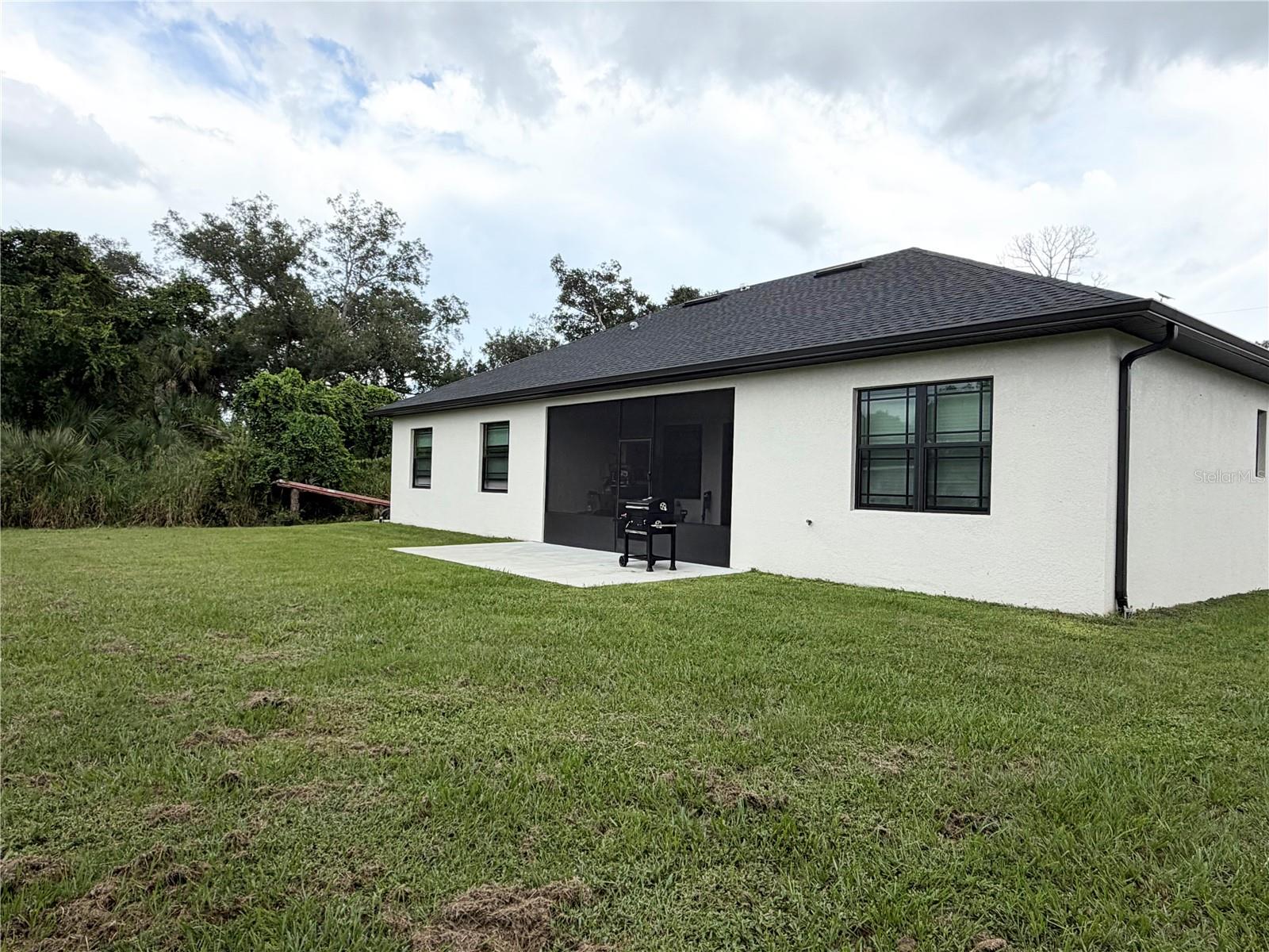 17204 Bonnie Ave Property Photo 44