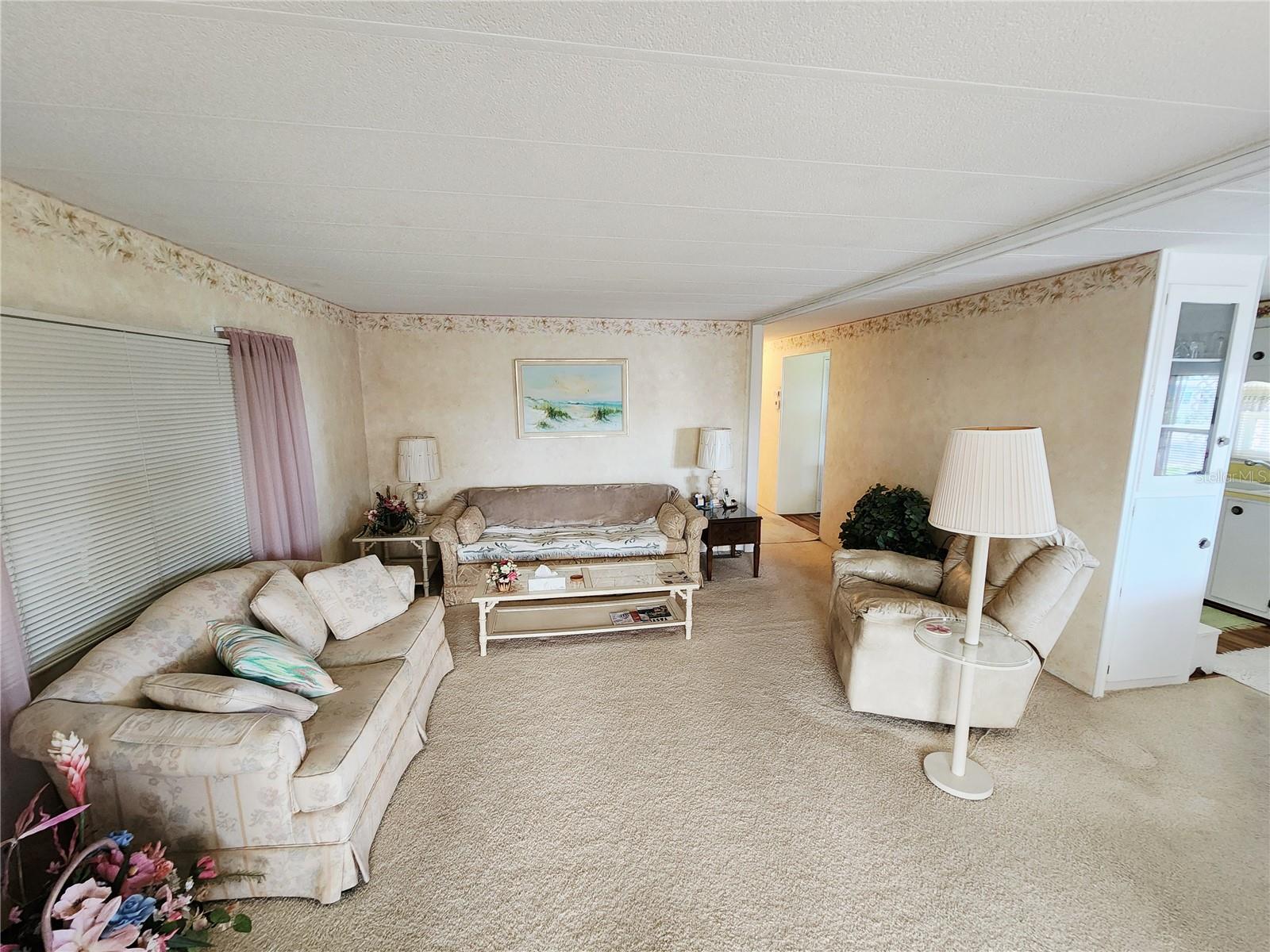 5408 Chateau Ln Property Photo 8
