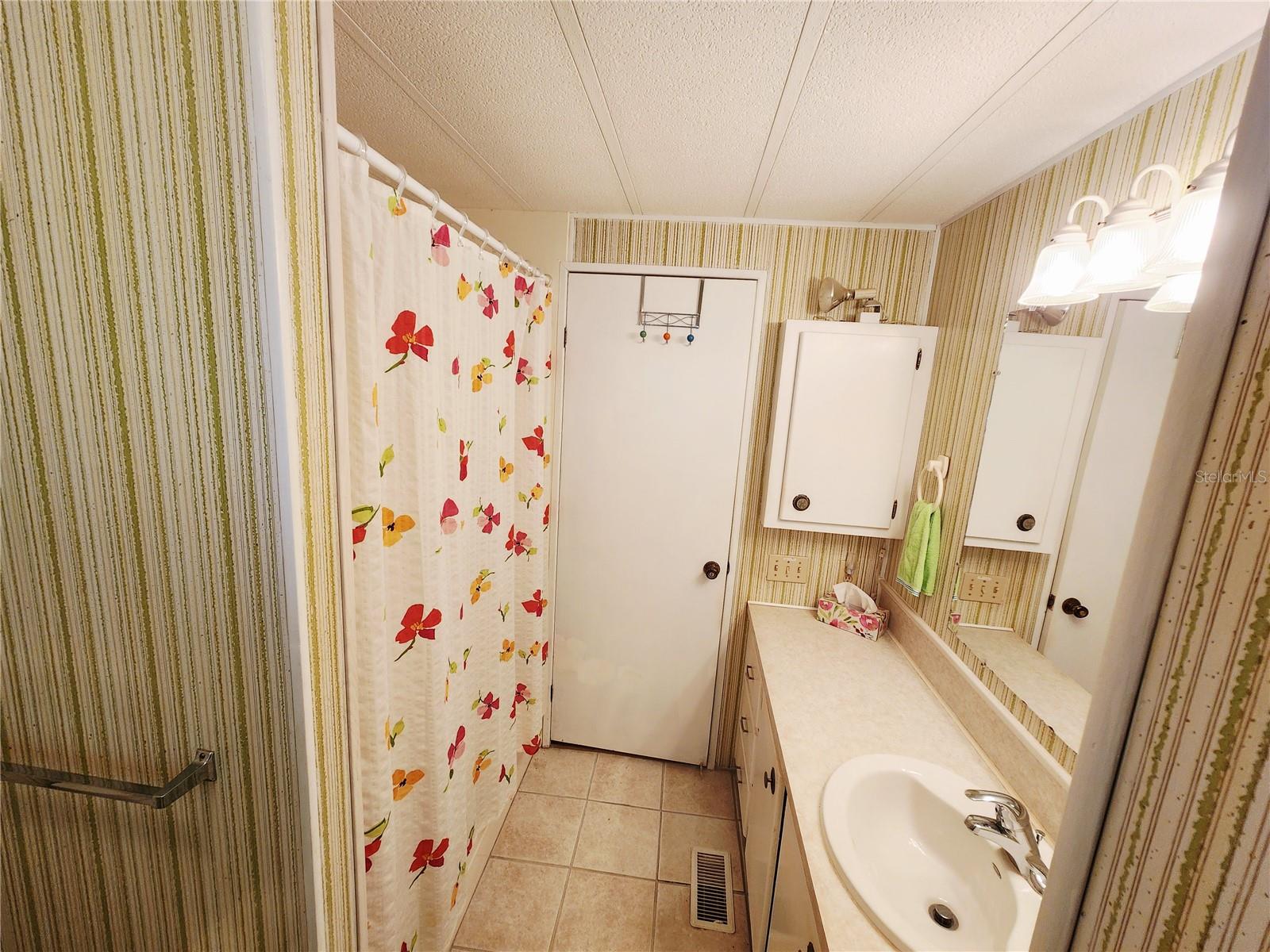 5408 Chateau Ln Property Photo 10