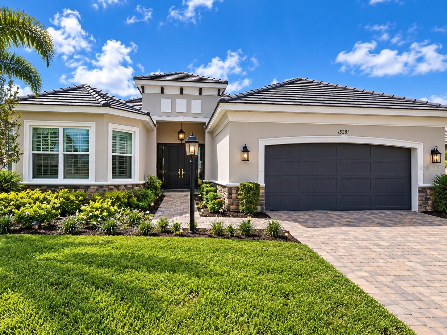 15281 Contenta Loop Property Photo