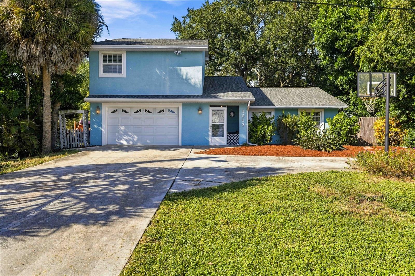 1613 Wharf Rd Property Photo 3