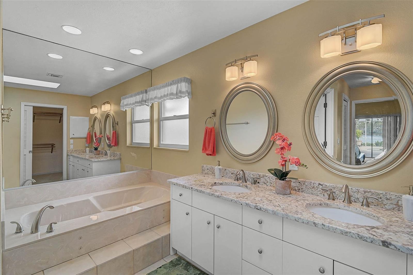 7570 Links Ct Property Photo 15