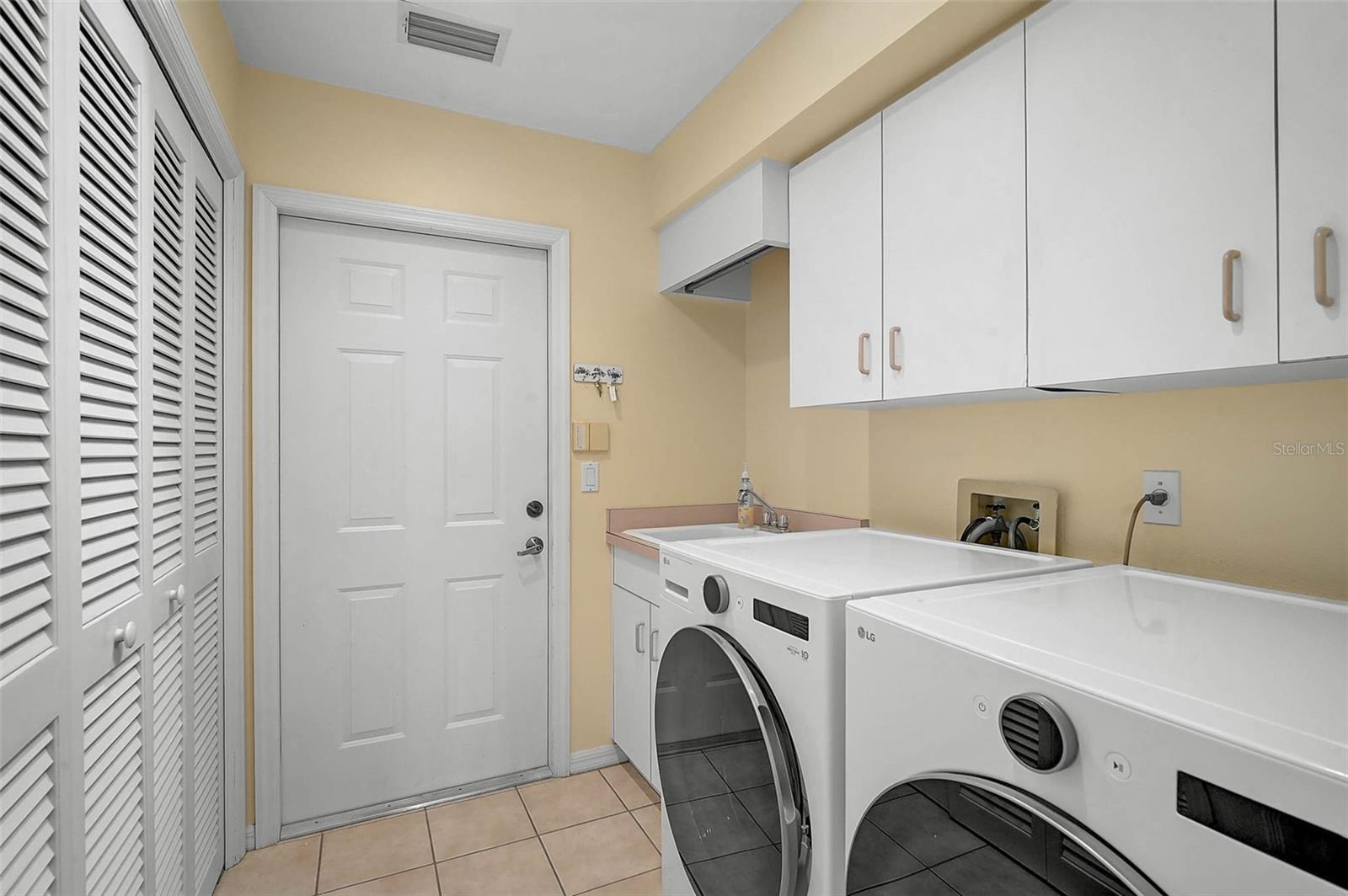 7570 Links Ct Property Photo 33