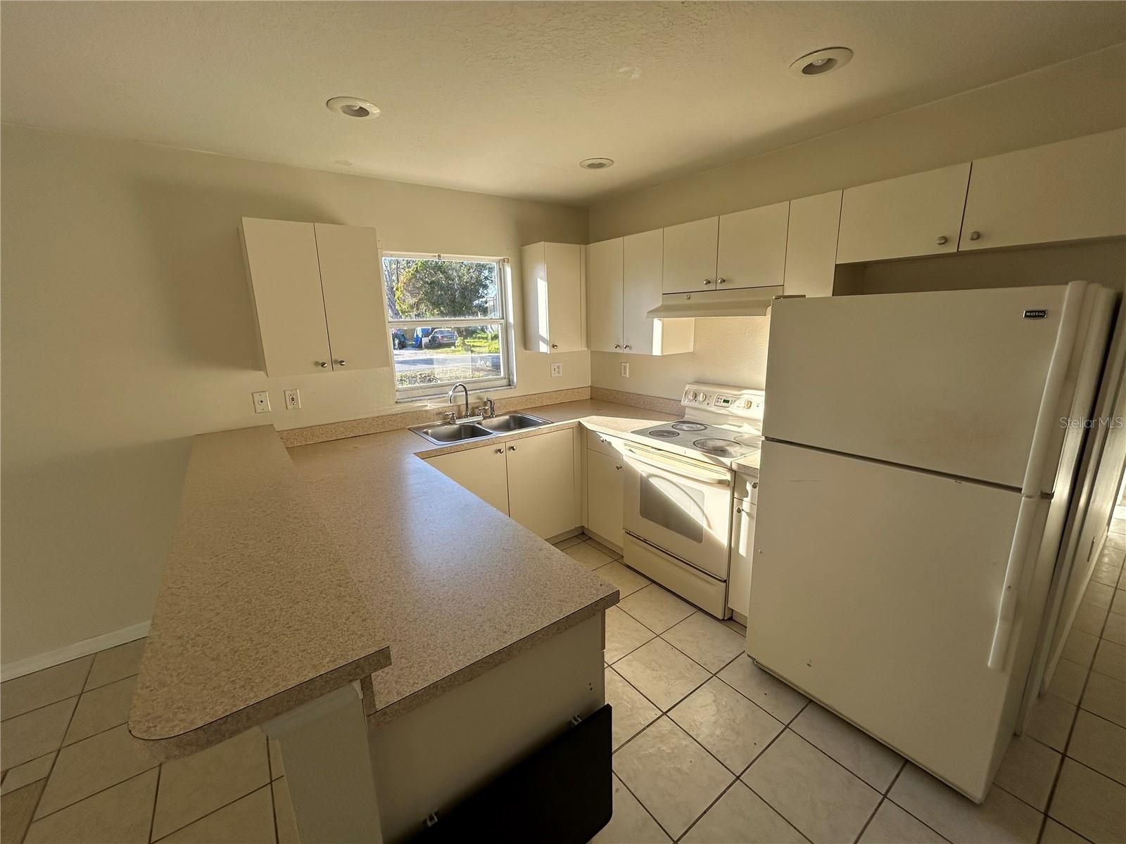 3005 Hillview St Property Photo 3