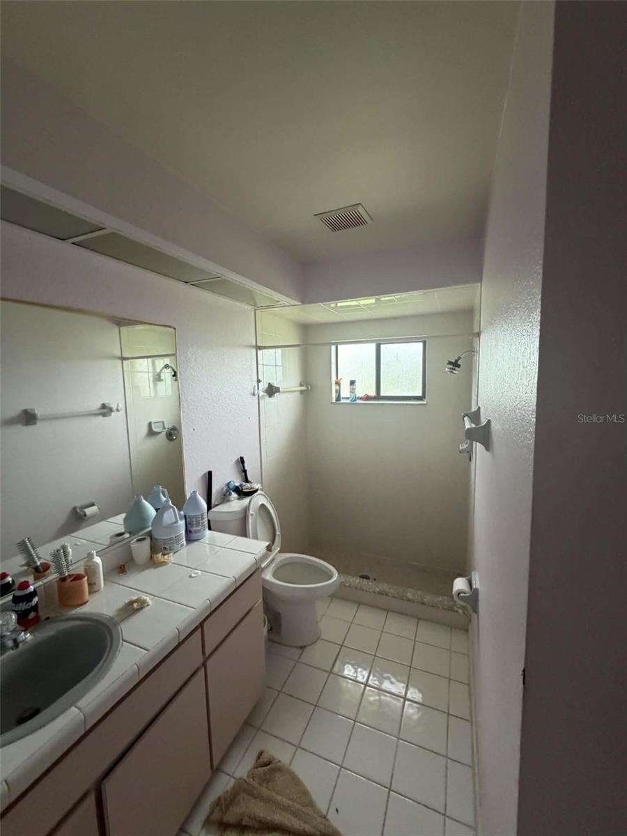 7230 Toledo Rd Property Photo 5