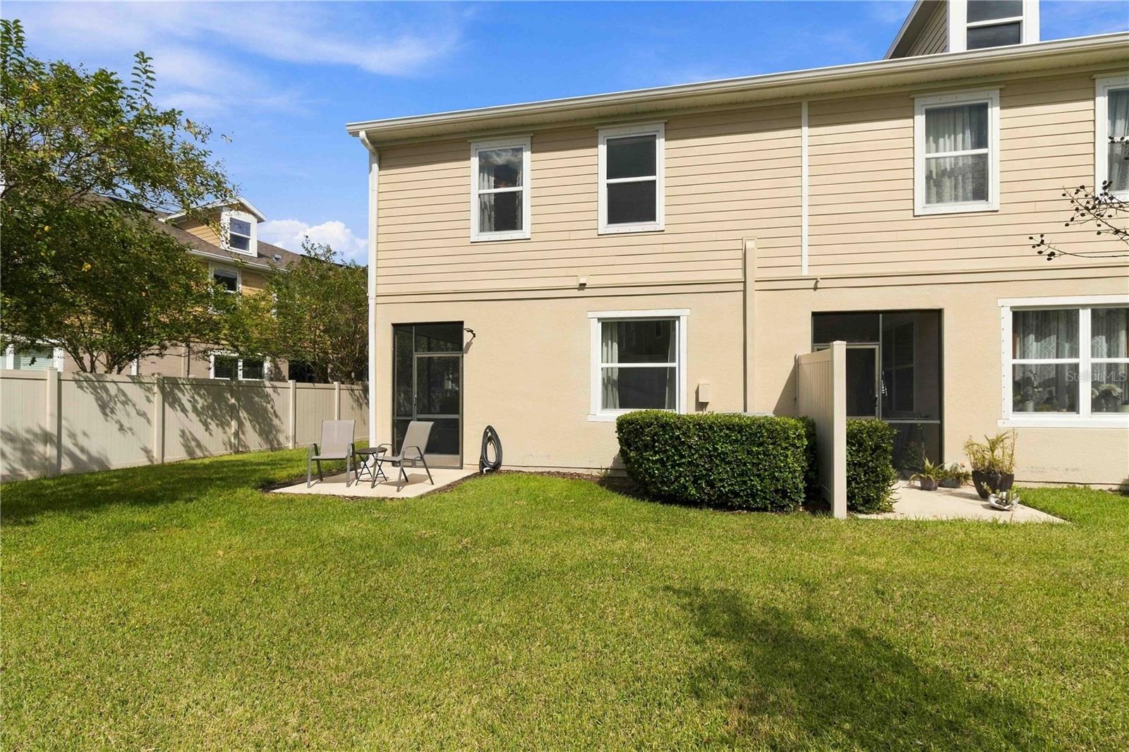 2117 Lake Waters Pl Property Photo 37
