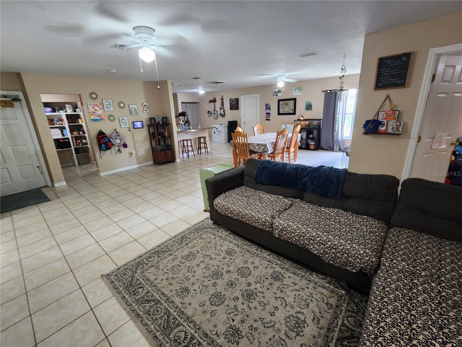 22094 Kimble Ave Property Photo 10