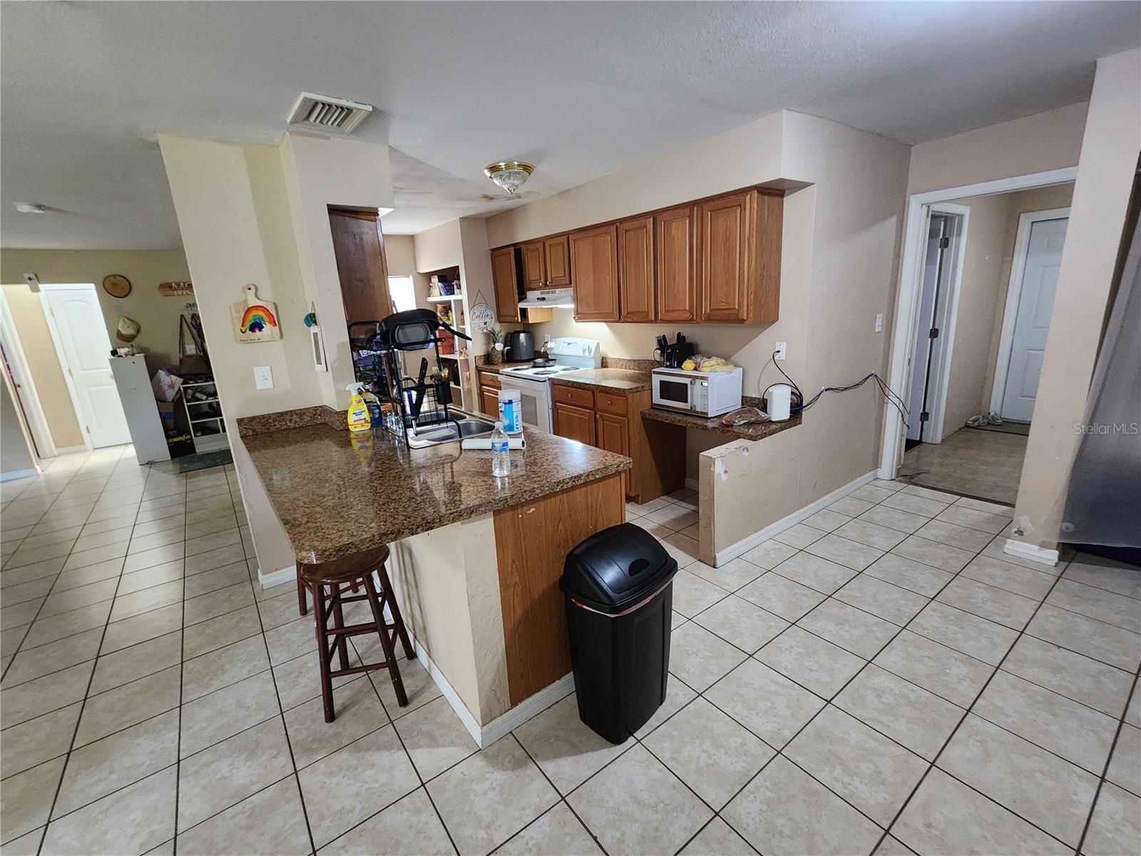 22094 Kimble Ave Property Photo 23