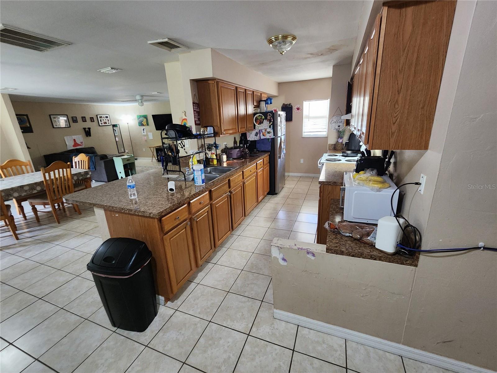 22094 Kimble Ave Property Photo 24