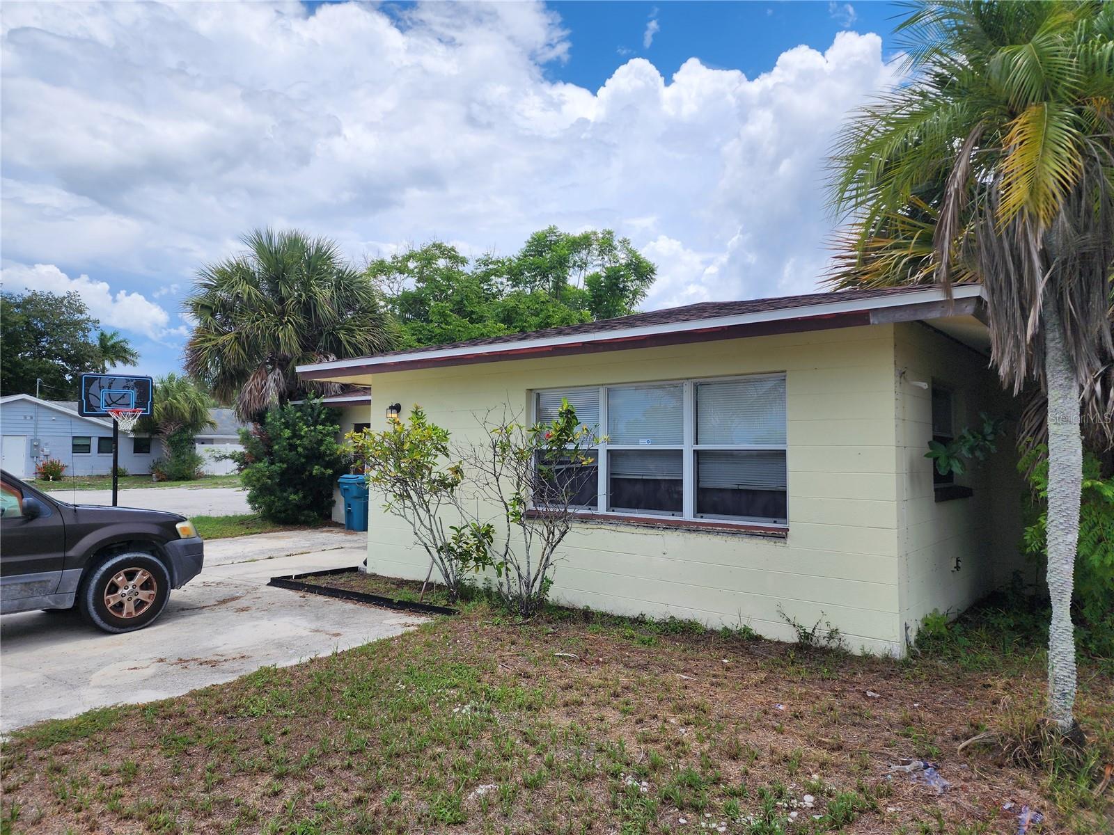 22094 Kimble Ave Property Photo 32