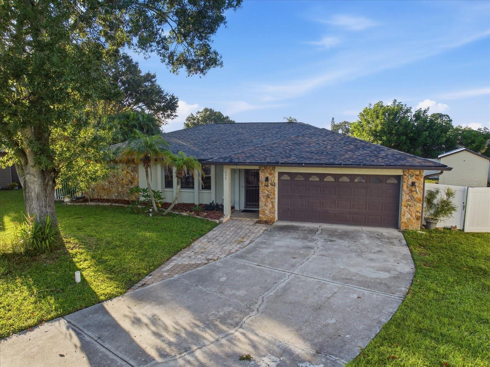 926 PLUM TREE LN Property Photo 1
