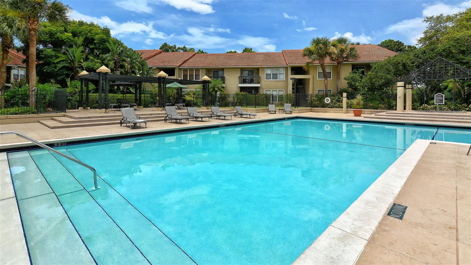 4025 Crockers Lake Blvd #22 Property Photo 38