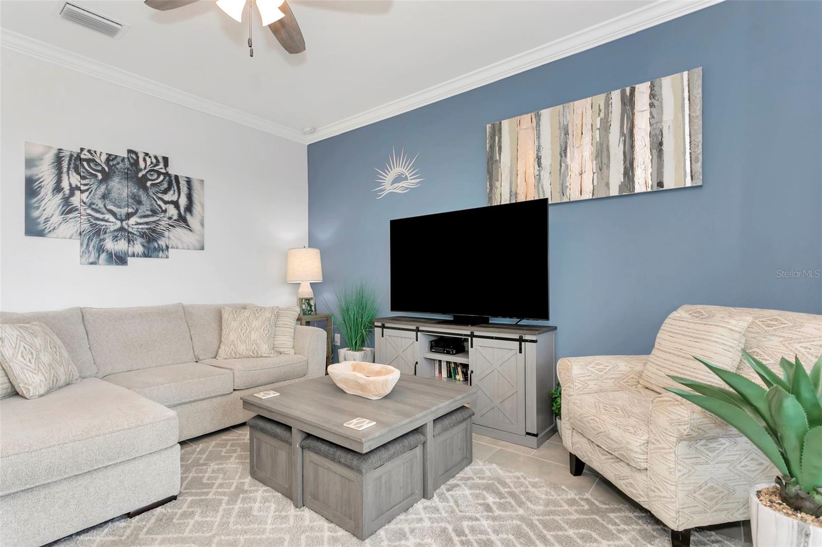 18028 Gawthrop Dr #402 Property Photo 25