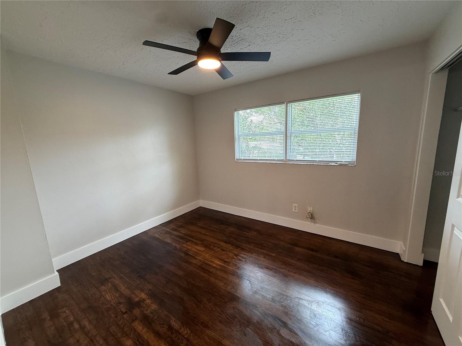 3135 Alta Vista St Property Photo 20