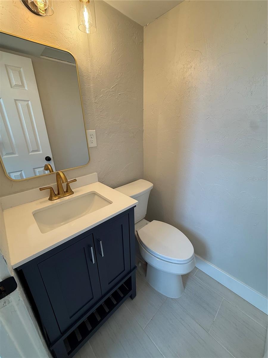 3135 Alta Vista St Property Photo 27