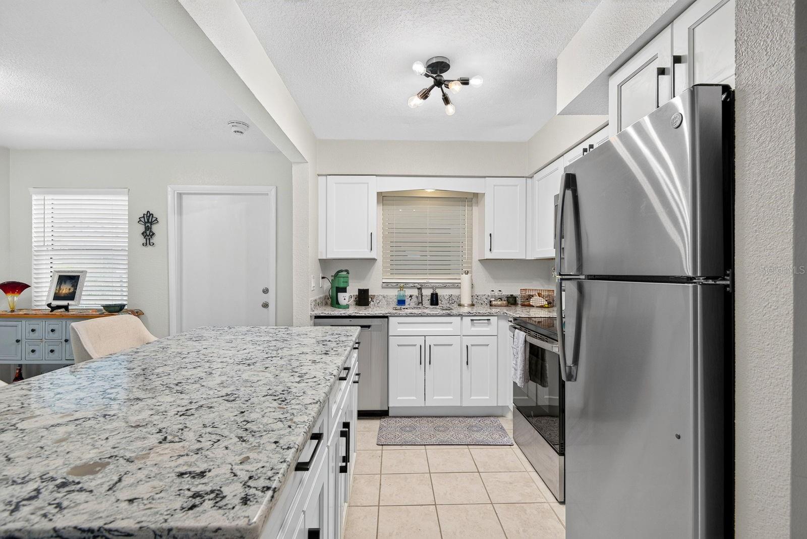 611 Gulf Dr N #a14 Property Photo 7