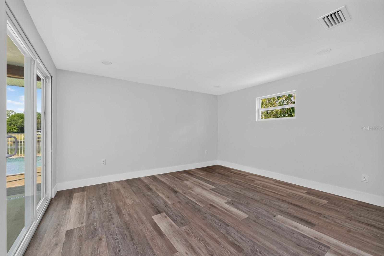 18321 Wolbrette Cir Property Photo 23
