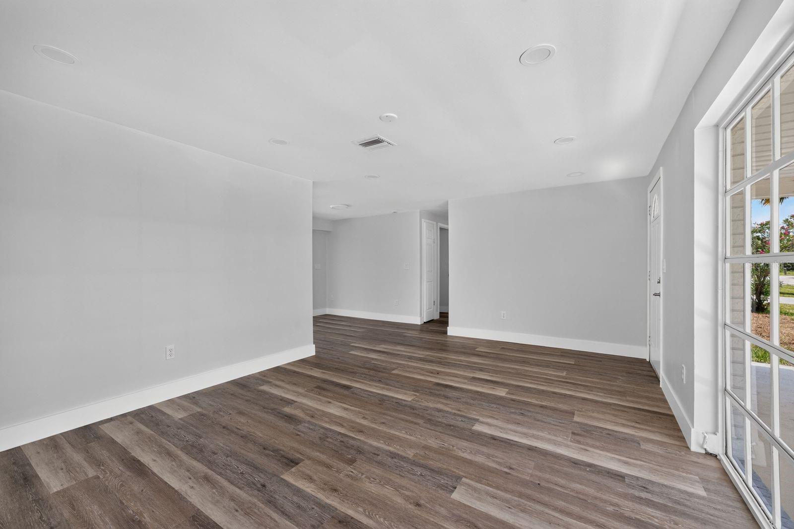 18321 Wolbrette Cir Property Photo 26