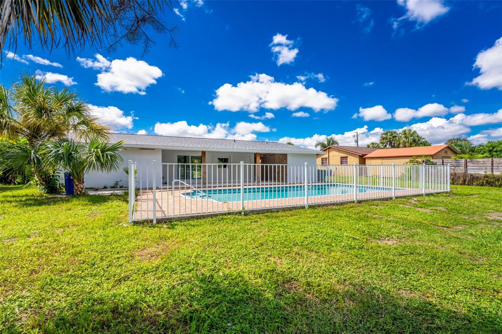 18321 Wolbrette Cir Property Photo 45
