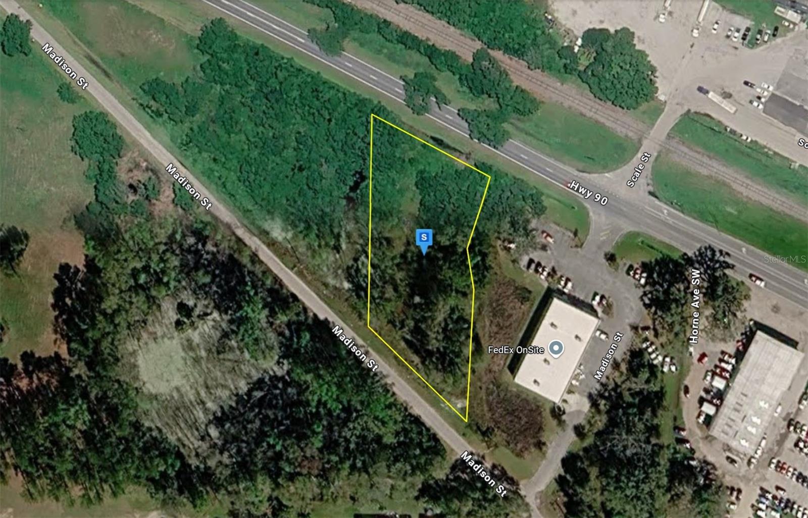 1317 Howard St Property Photo 1