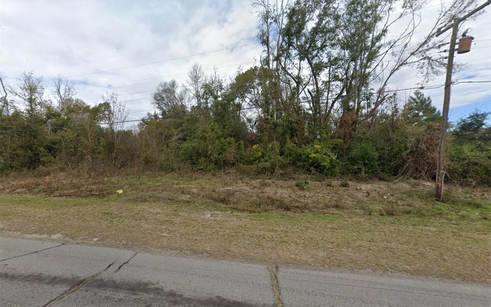 1317 Howard St Property Photo 2