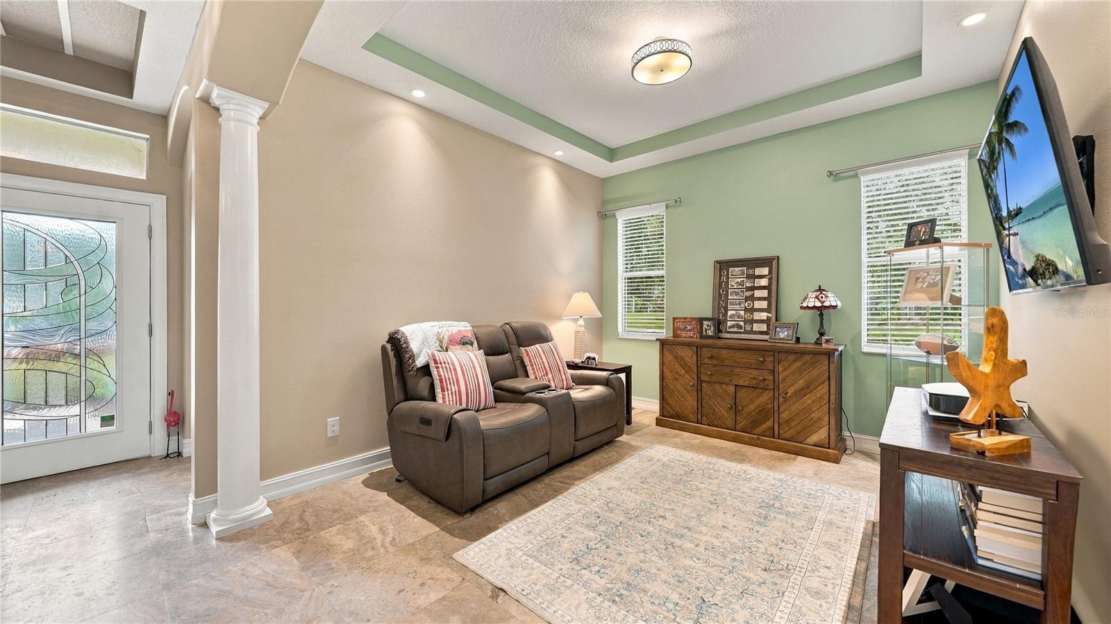 11403 Gramercy Park Ave Property Photo 7