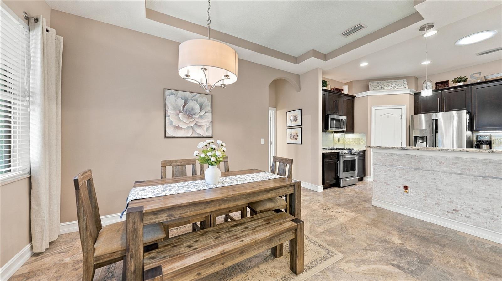 11403 Gramercy Park Ave Property Photo 10