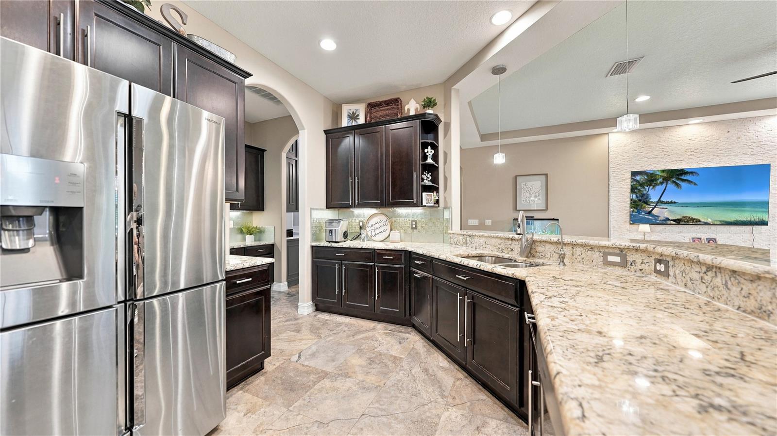 11403 Gramercy Park Ave Property Photo 16