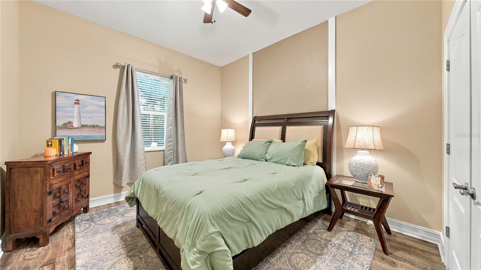 11403 Gramercy Park Ave Property Photo 30