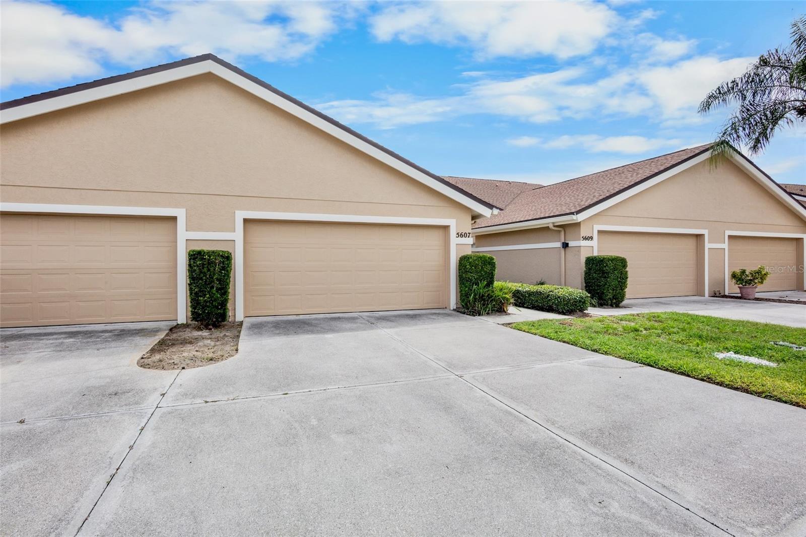 5607 MONTE ROSSO RD Property Photo 1