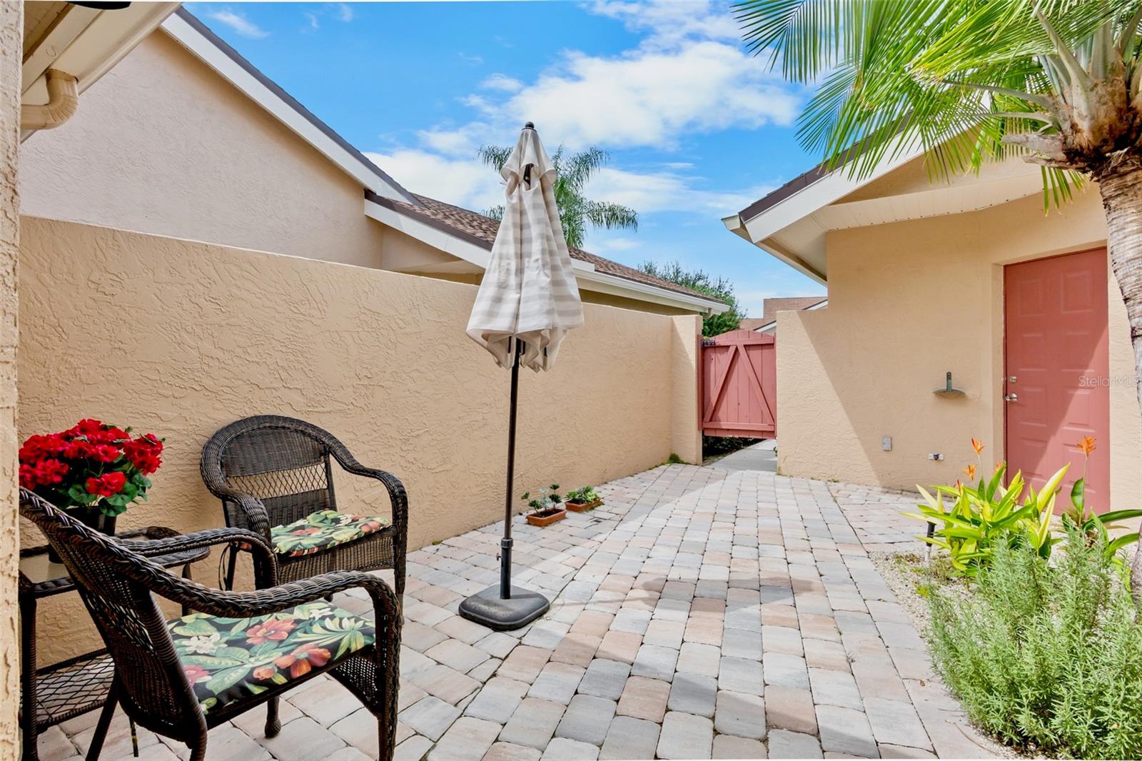 5607 Monte Rosso Rd Property Photo 5