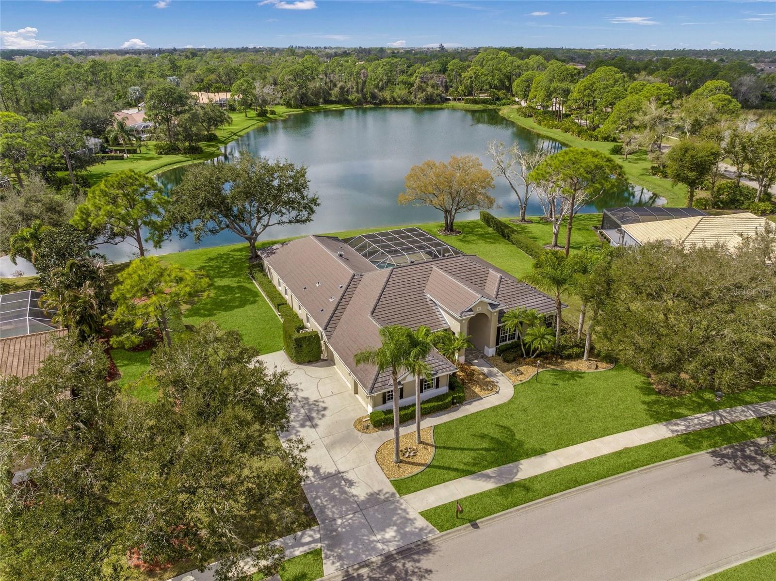 9075 MISTY CREEK DR Property Photo 1