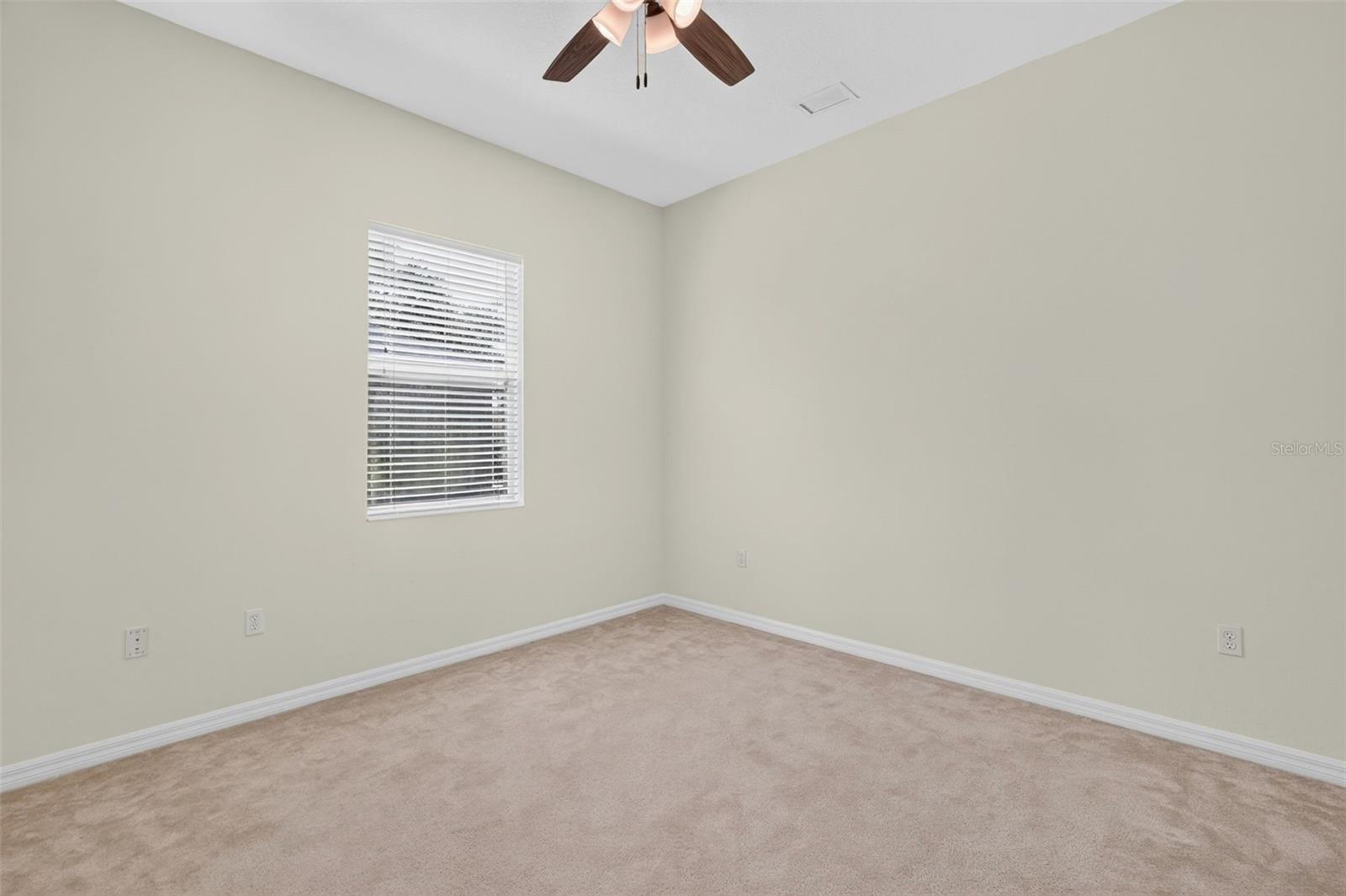 6407 67th St E Property Photo 35