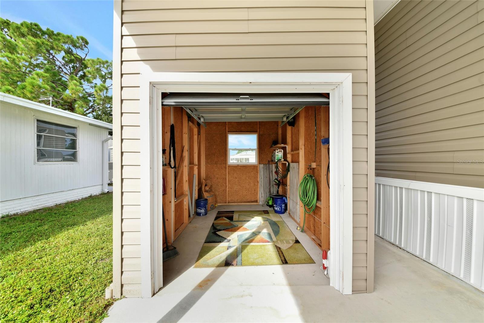 6843 Hikina Dr Property Photo 35