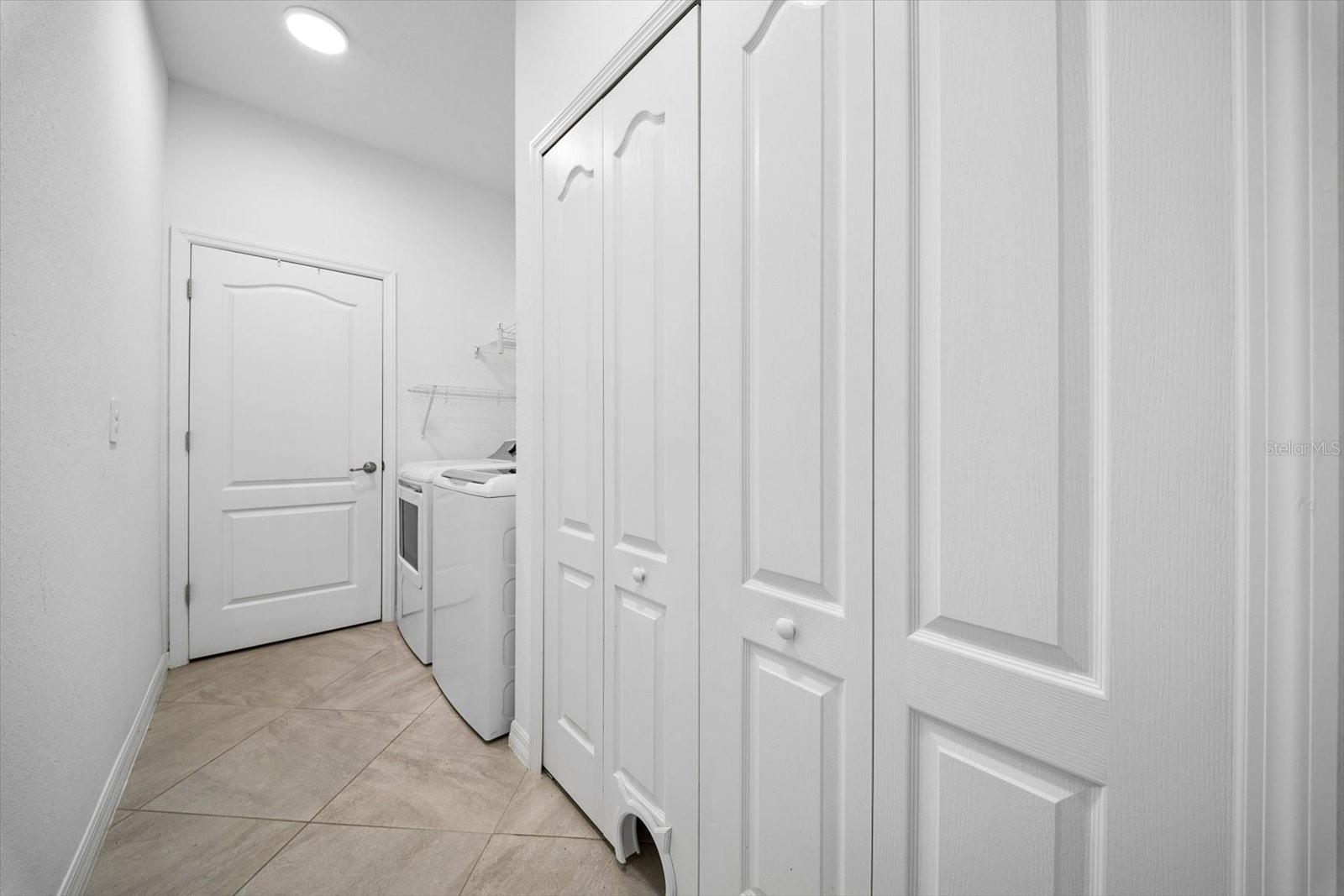 2505 Avolet Ct Property Photo 29