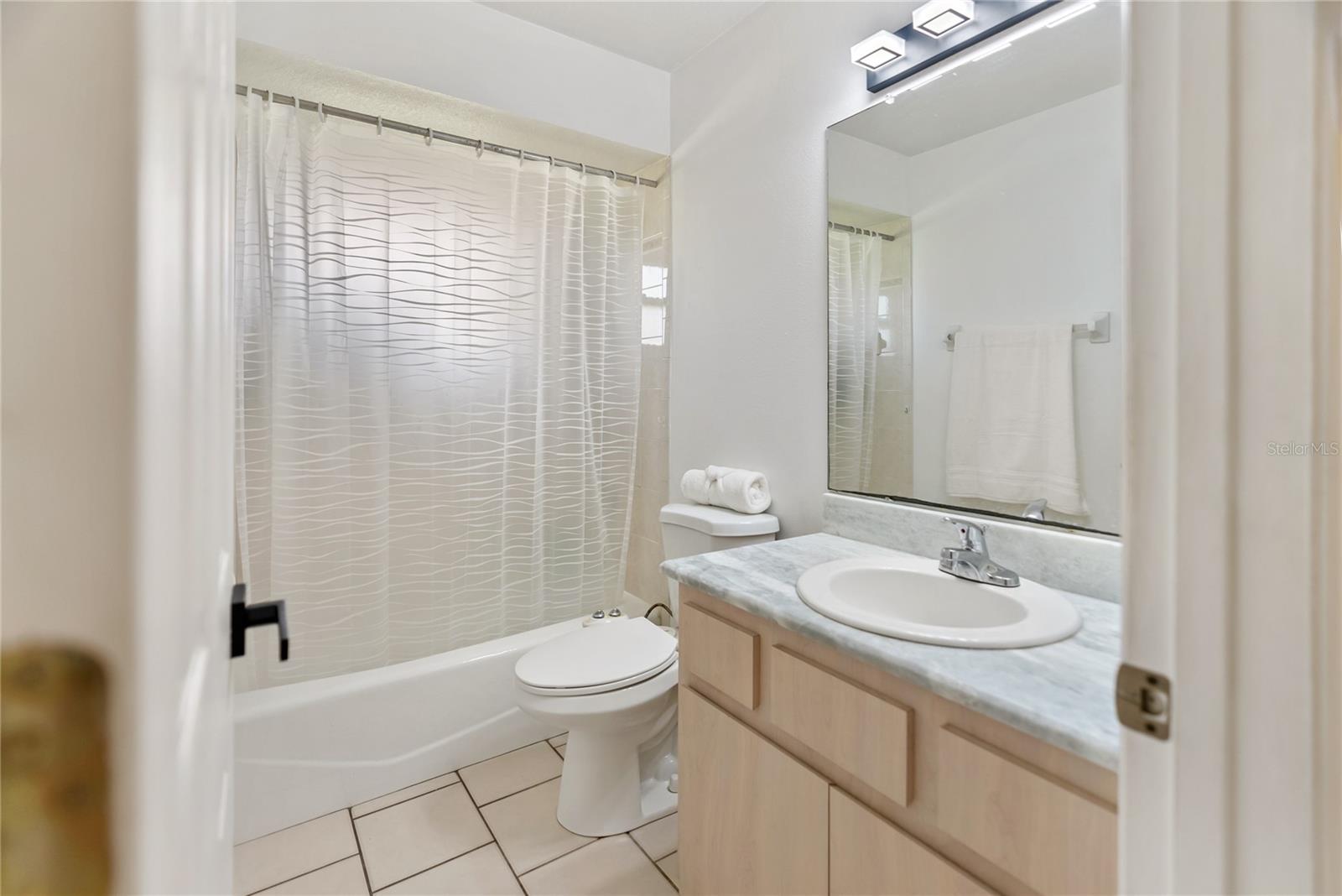 4268 Mulgrave Ave Property Photo 24