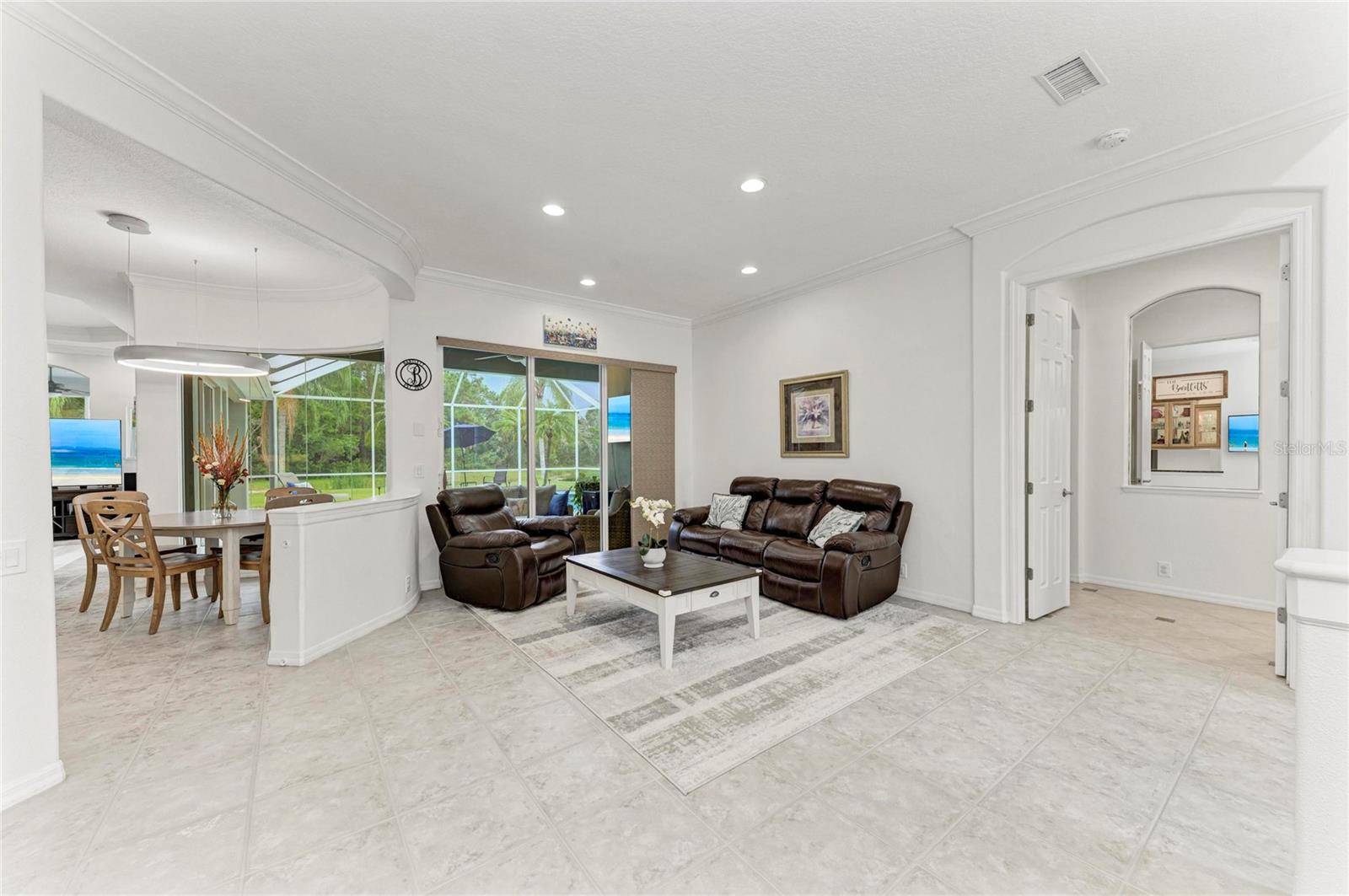 9420 Royal Calcutta Pl Property Photo 23