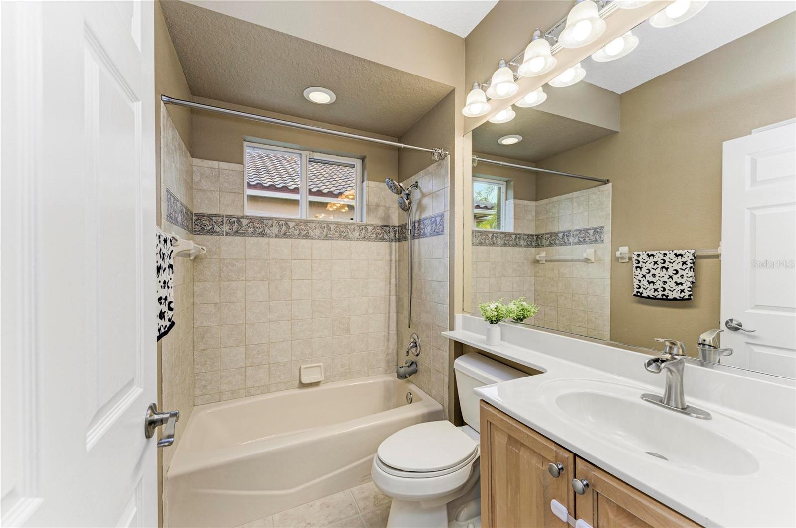 9420 Royal Calcutta Pl Property Photo 52