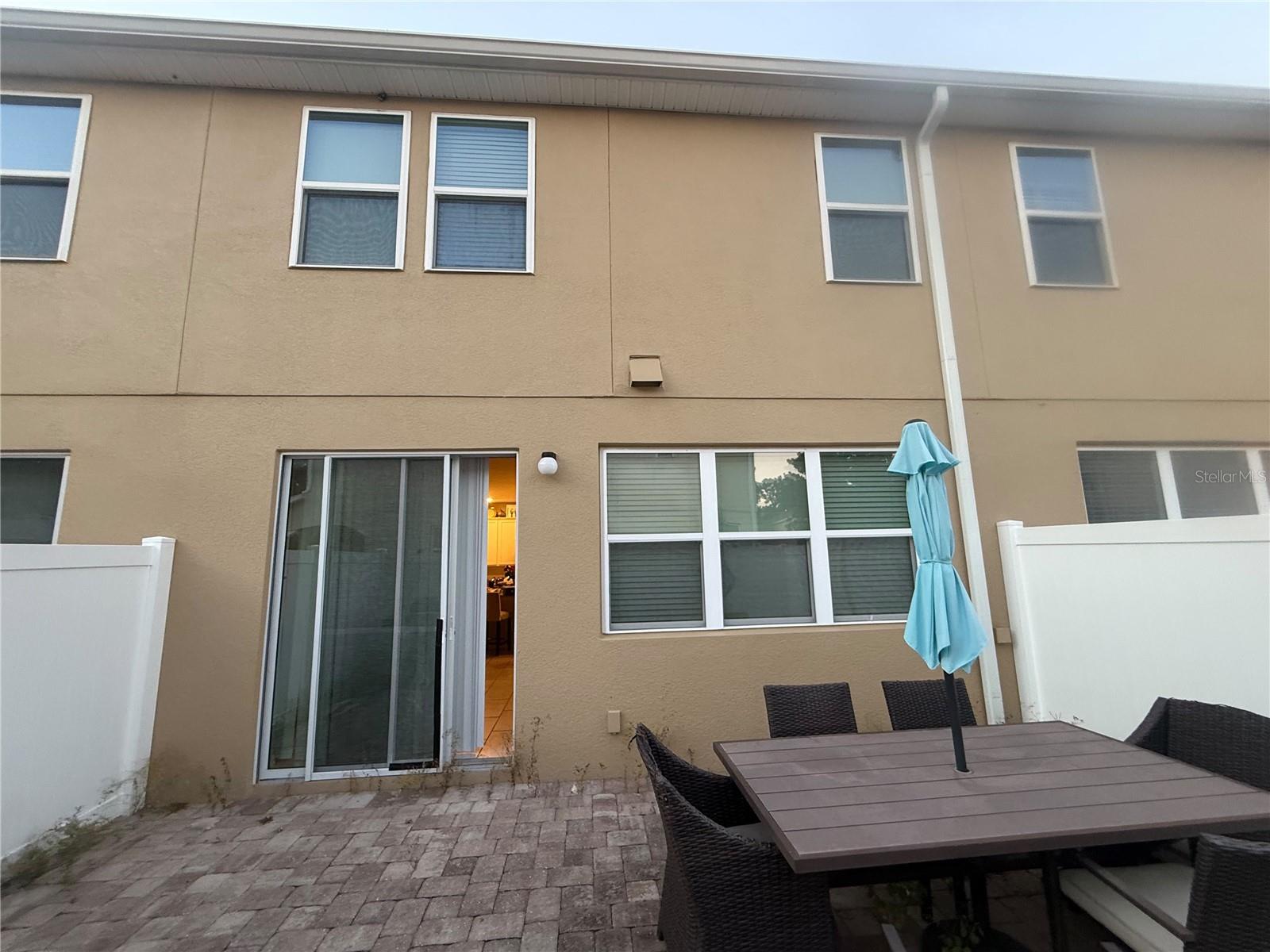 5148 Crown Haven Dr Property Photo 2