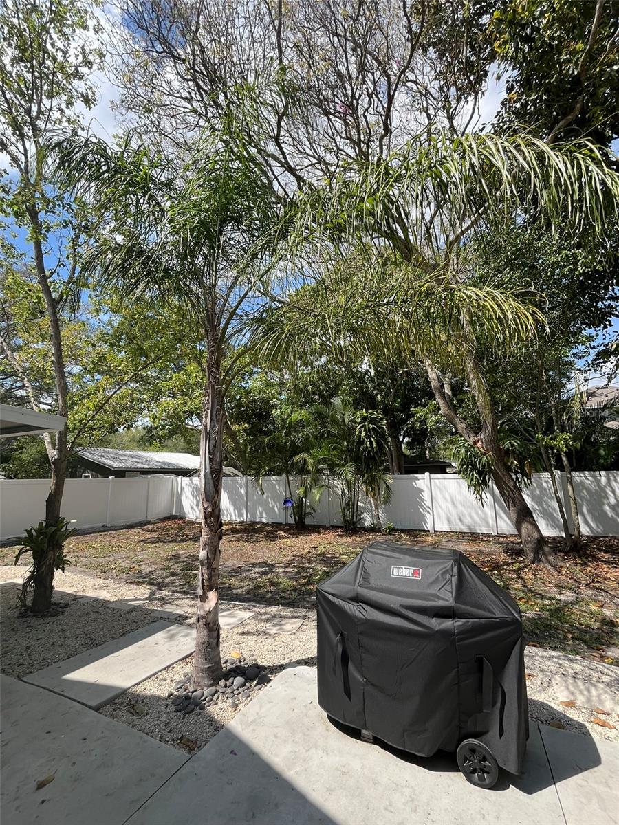 2545 Browning St Property Photo 21